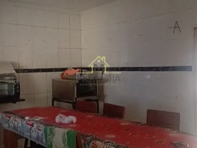 Casa com 328m² 4 quartos e 4 banheiros, à venda, no bairro Jardim Europa em Guaxupé