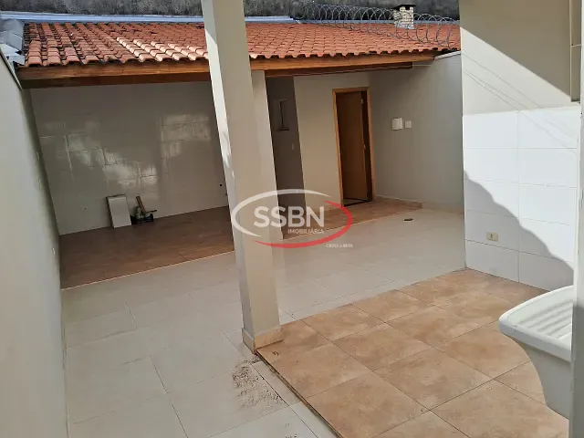 Casa 3 quartos e 1 banheiro, para alugar, no bairro Residencial Santa Luiza II em Nova Odessa