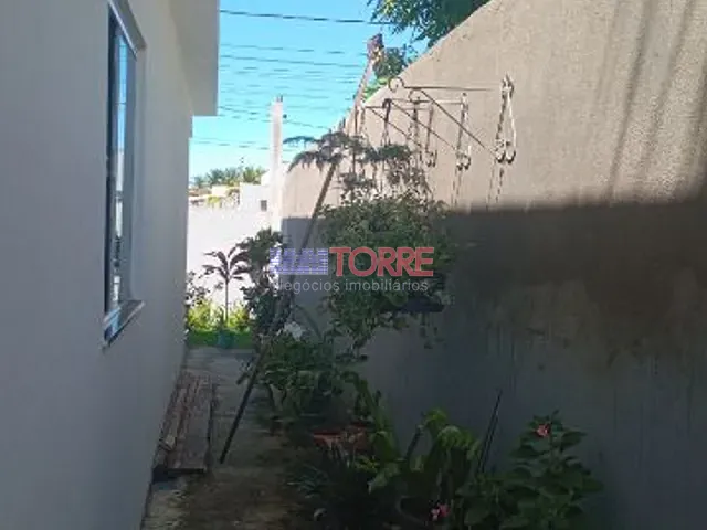 Casa com 450m² 3 quartos e 2 banheiros, à venda, no bairro Olivença em Ilhéus