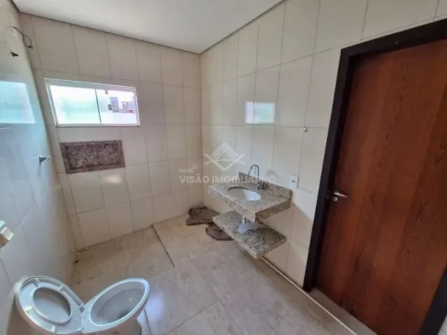Casa 2 quartos e 1 banheiro, para alugar, no bairro Jardim Buritis em Sinop