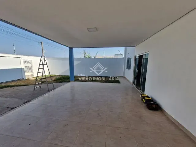 Casa 2 quartos e 1 banheiro, para alugar, no bairro Jardim Buritis em Sinop