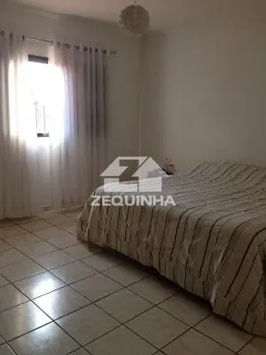 Casa, 3 quartos, 226 m² - Foto 6