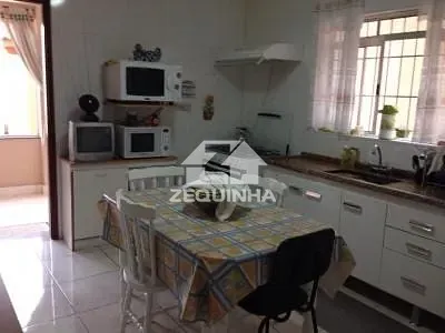 Casa, 3 quartos, 226 m² - Foto 8