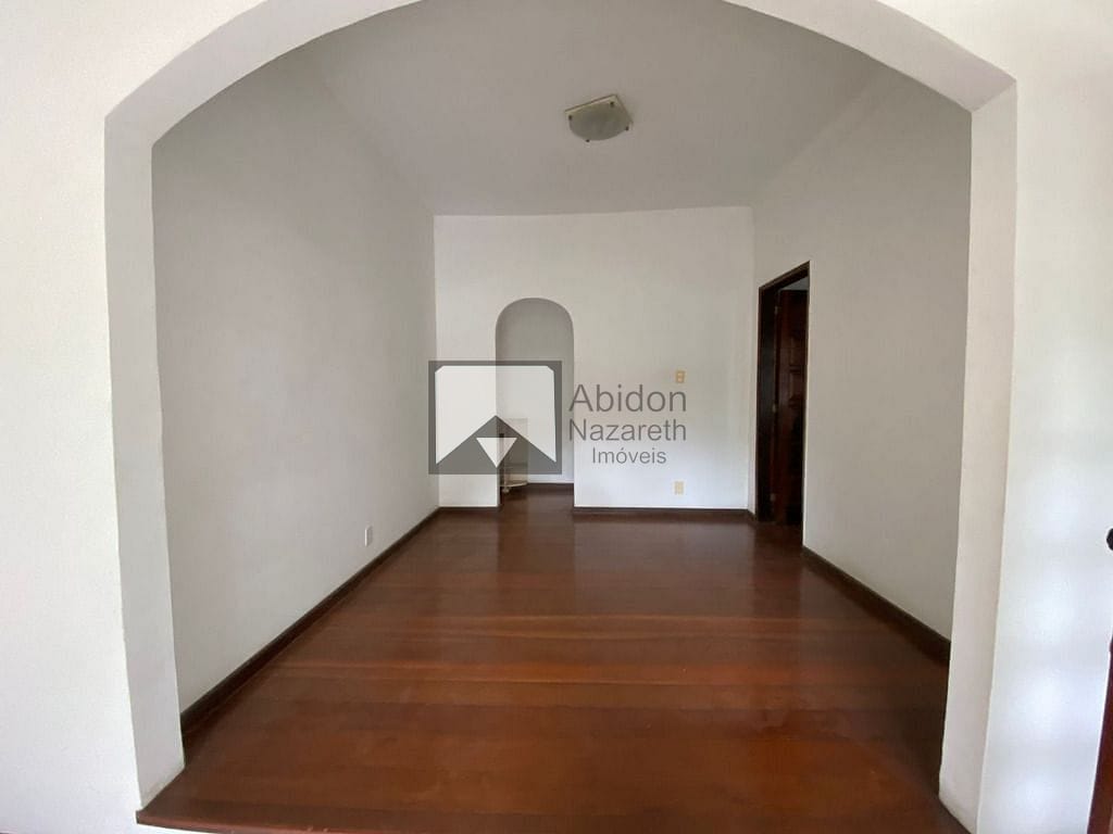 Casa à venda com 4 quartos, 200m² - Foto 53