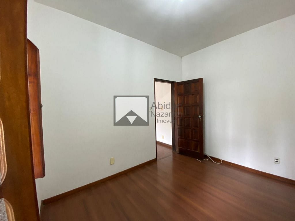 Casa à venda com 4 quartos, 200m² - Foto 56