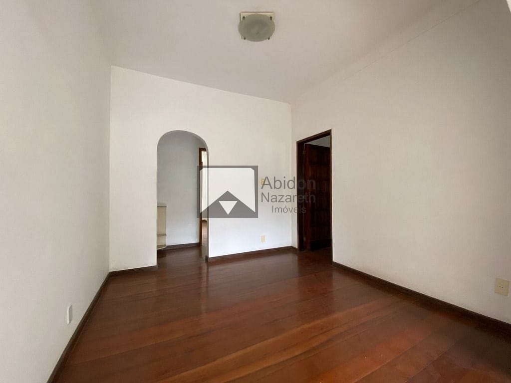 Casa à venda com 4 quartos, 200m² - Foto 49