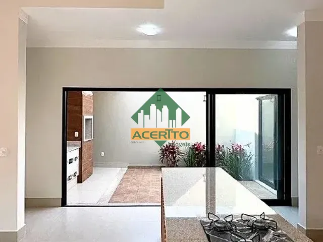 Casa com 200m² 3 quartos e 3 banheiros, à venda, no bairro Aeroporto em Araçatuba