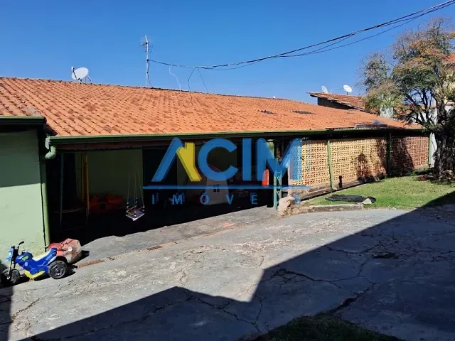 Casa com 540m², à venda, no bairro Vila São Francisco em Jaguariúna