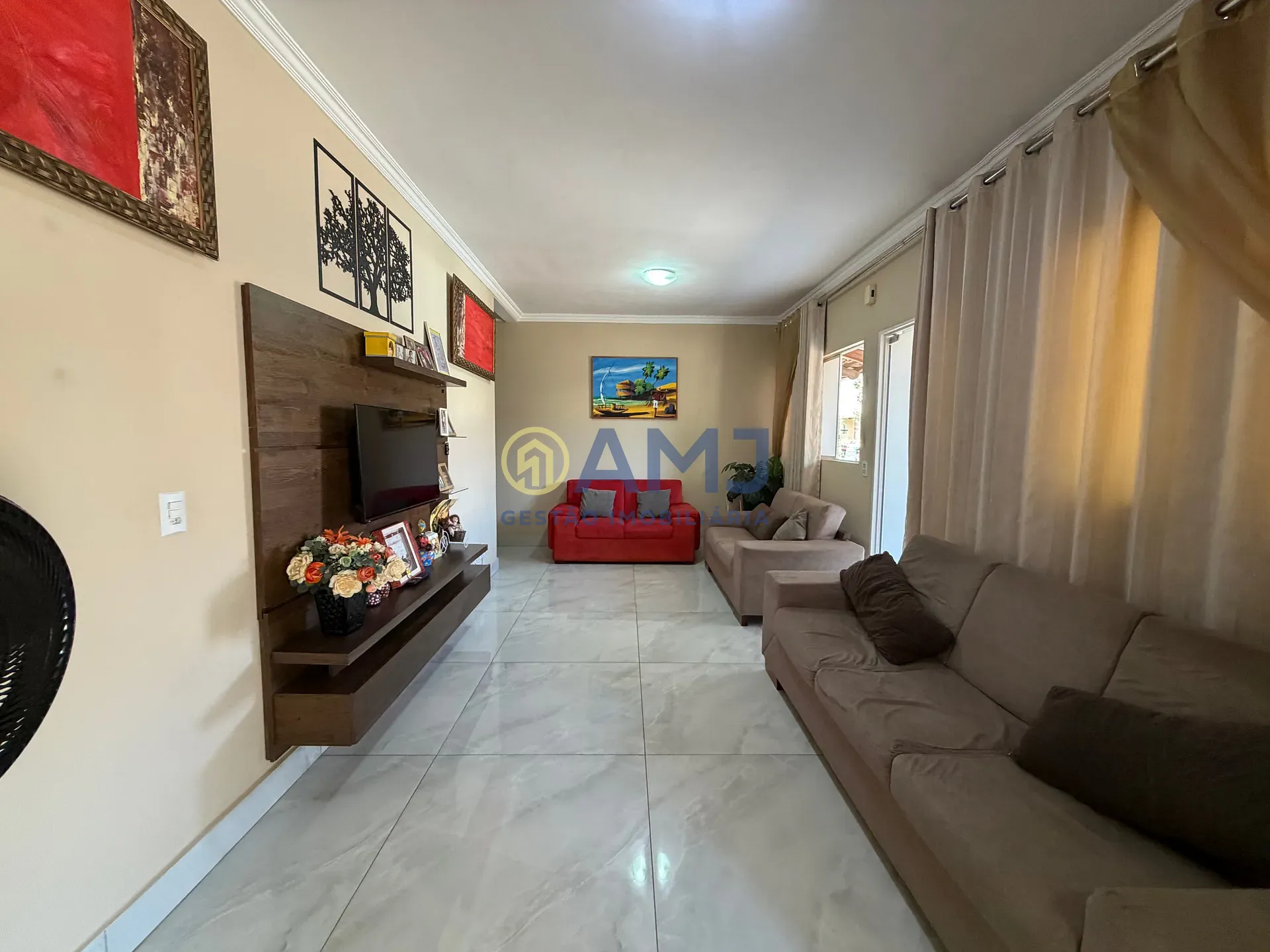 Casa, 3 quartos, 144 m² - Foto 1