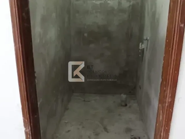 Casa com 256m² 3 quartos e 2 banheiros, para alugar, no bairro Vila Sfeir em Indaiatuba