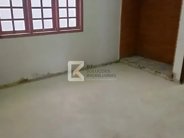 Casa com 256m² 3 quartos e 2 banheiros, para alugar, no bairro Vila Sfeir em Indaiatuba