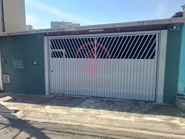 Casa 2 quartos e 2 banheiros, à venda, no bairro Jardim D'Abril em Osasco