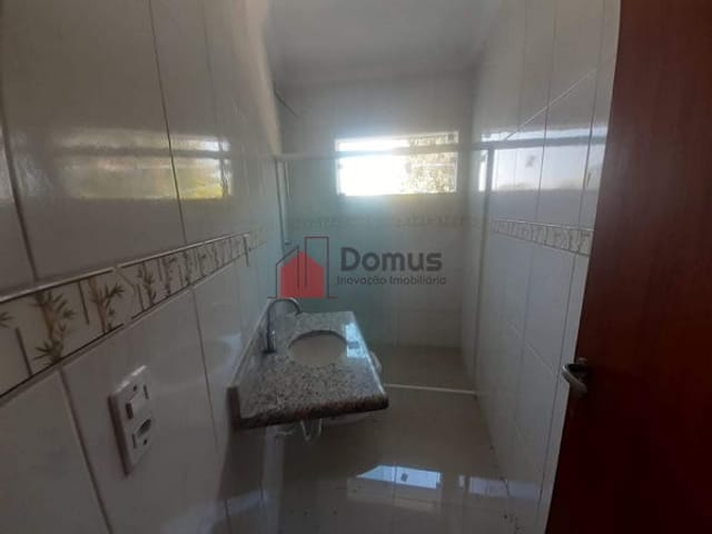 Casa à venda, no bairro Residencial Comercial Vila Verde em Pindamonhangaba