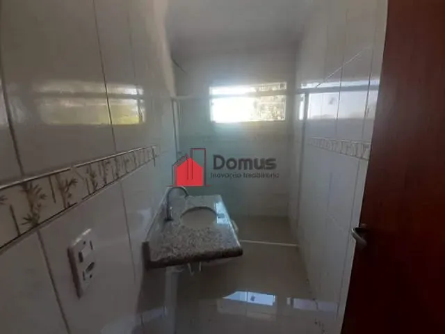 Casa à venda, no bairro Residencial Comercial Vila Verde em Pindamonhangaba