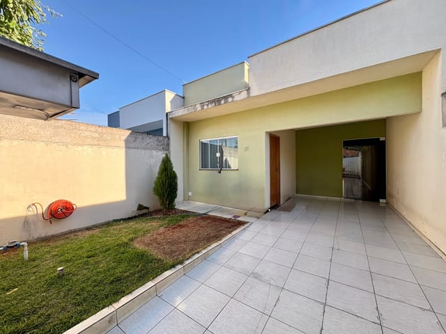 Foto do Casa - Casa à venda com 03 dormitórios no Jardim Roland Garden – Rolândia-PR | Imobiliária Casa Grande - Rolândia