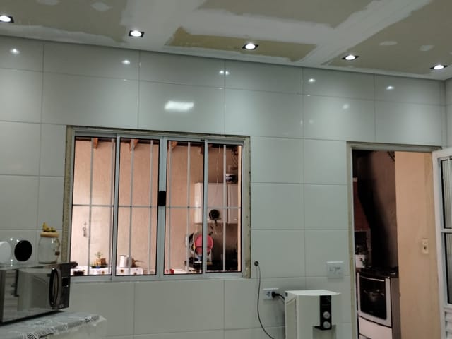 Casa com 250m² 2 quartos e 2 banheiros, à venda, no bairro Parque Valença I em Campinas