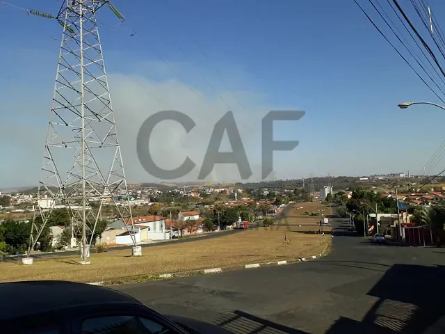Casa com 200m² 2 quartos e 1 banheiro, à venda, no bairro Miguel Martini em Jaguariúna