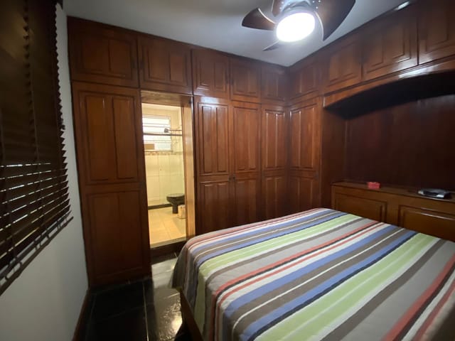 Casa com 240m² 3 quartos e 3 banheiros, à venda, no bairro Vila Valqueire em Rio de Janeiro