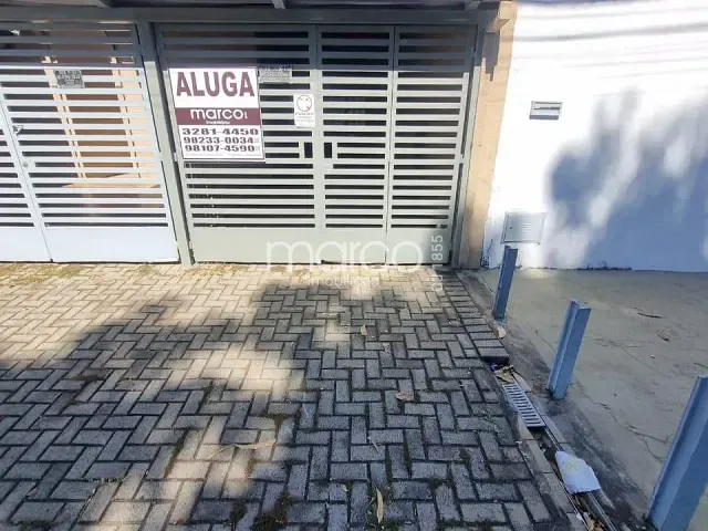 Casa 2 quartos e 1 banheiro, para alugar, no bairro Setor dos Funcionários em Goiânia