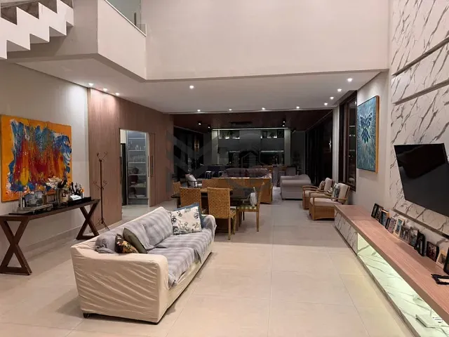 Casa com 487m² 4 quartos e 5 banheiros, à venda, no bairro Parque Residencial Tropical Ville em Cuiabá