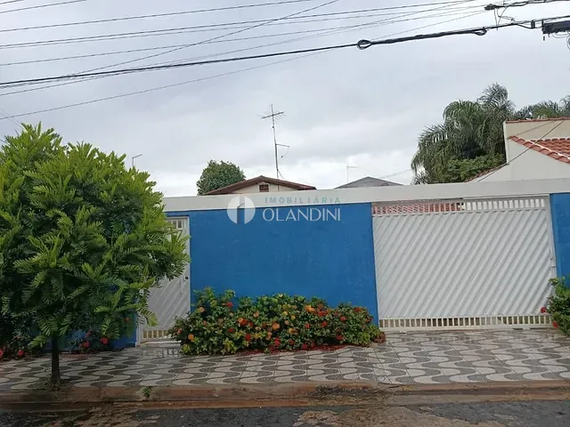 Casa com 308m² 4 quartos e 1 banheiro, à venda, no bairro Jardim Europa em Artur Nogueira