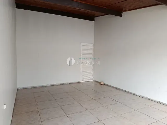 Casa com 308m² 4 quartos e 1 banheiro, à venda, no bairro Jardim Europa em Artur Nogueira