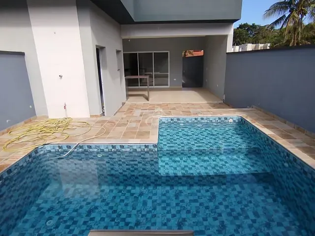 Casa com 252m² 3 quartos e 4 banheiros, à venda, no bairro Morada da Praia em Bertioga