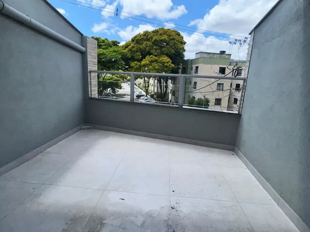 Casa 3 quartos e 1 banheiro, à venda, no bairro Aarão Reis em Belo Horizonte