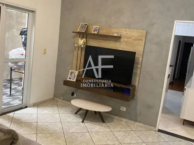 Casa com 294m² 2 quartos e 1 banheiro, à venda, no bairro Chácara Flórida em Taubaté