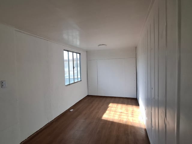 Casa 2 quartos e 2 banheiros, à venda, no bairro Piratininga em Niterói