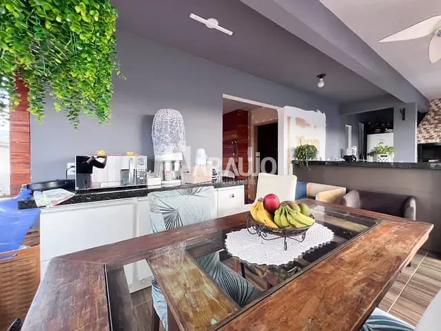 Casa com 200m² 6 quartos e 5 banheiros, à venda, no bairro Cidade Nova em Itajaí