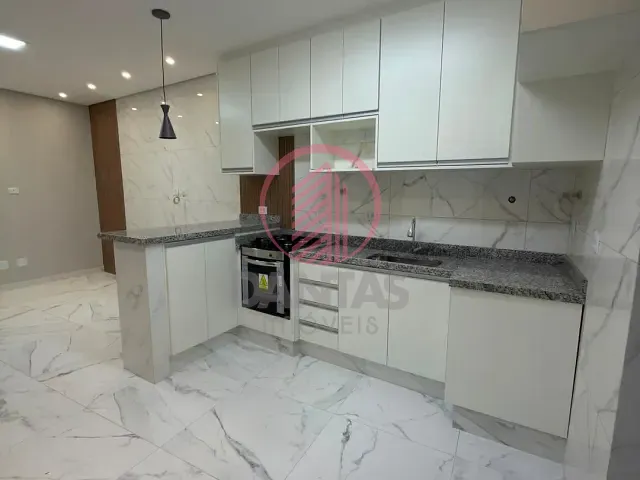 Casa 2 quartos e 1 banheiro, para alugar, no bairro Jardim das Flores em Osasco
