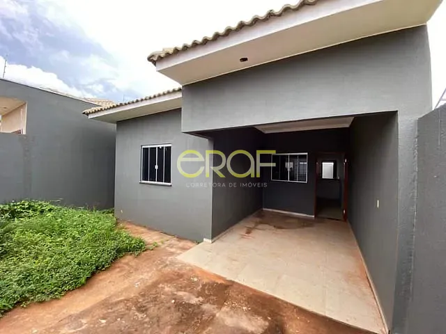 Casa 3 quartos e 2 banheiros, à venda, no bairro Abreu em Formosa