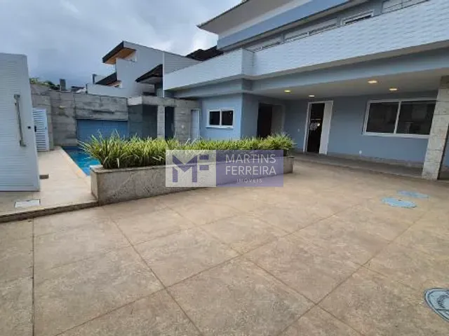 Casa 3 quartos e 8 banheiros, à venda, no bairro Recreio dos Bandeirantes em Rio de Janeiro