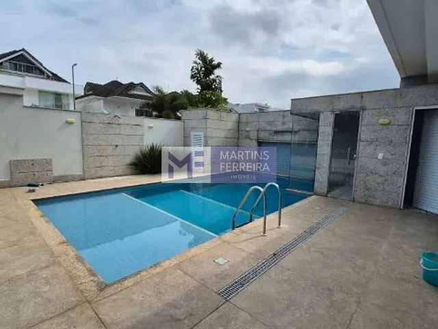 Casa 3 quartos e 8 banheiros, à venda, no bairro Recreio dos Bandeirantes em Rio de Janeiro