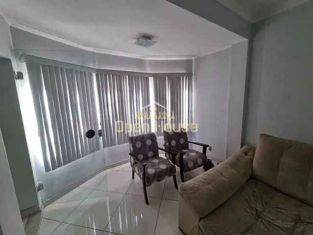 Casa 5 quartos e 3 banheiros, à venda, no bairro Jardim Veneza em Volta Redonda