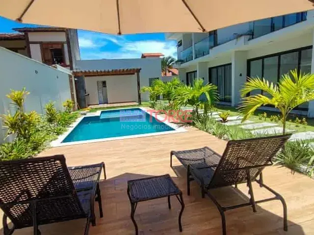 Casa 2 quartos e 3 banheiros, à venda, no bairro Olivença em Ilhéus