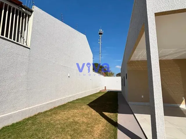 Casa com 390m² 3 quartos e 3 banheiros, à venda, no bairro Vila Oliveira em Aparecida de Goiânia