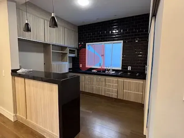 Casa 3 quartos e 1 banheiro, para alugar, no bairro Jardim Ferrarezzi em Pirassununga