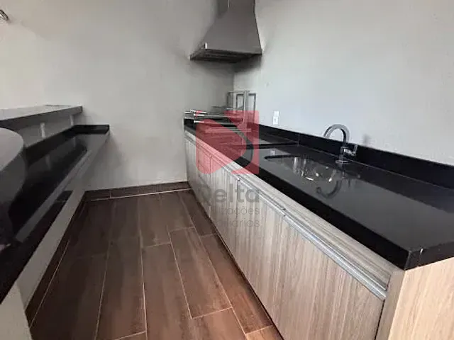 Casa 3 quartos e 1 banheiro, para alugar, no bairro Jardim Ferrarezzi em Pirassununga