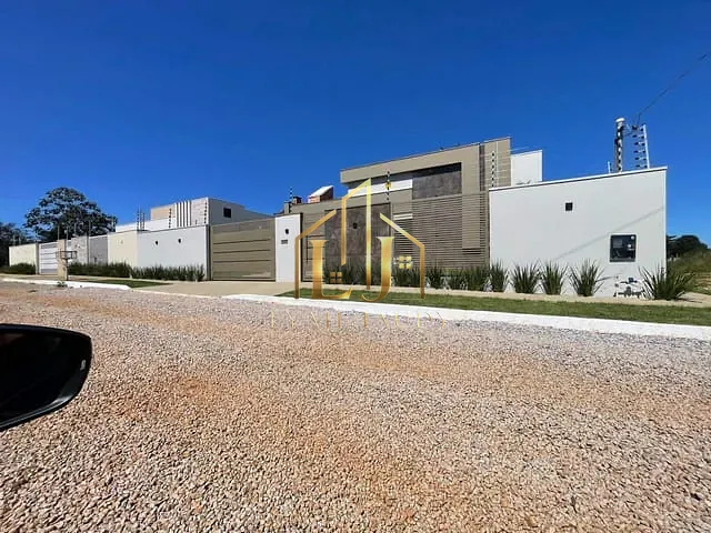 Casa com 324m² 3 quartos e 2 banheiros, à venda, no bairro Bom Clima em Chapada dos Guimarães