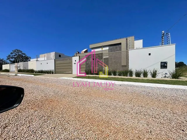 Casa com 324m² 3 quartos e 2 banheiros, à venda, no bairro Bom Clima em Chapada dos Guimarães