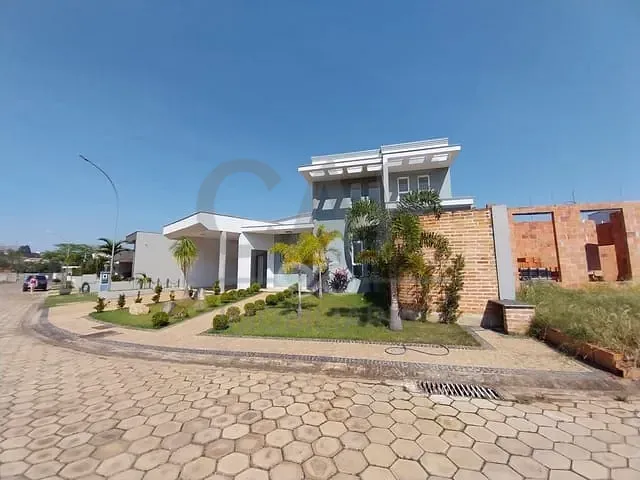 Casa com 290m² 3 quartos e 3 banheiros, à venda, no bairro Vargeão em Jaguariúna