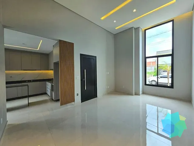Casa com 180m² 3 quartos e 2 banheiros, à venda, no bairro Jardim Santa Cruz em Salto