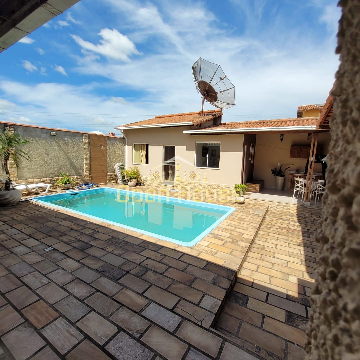 Casa, 2 quartos, 203 m² - Foto 2