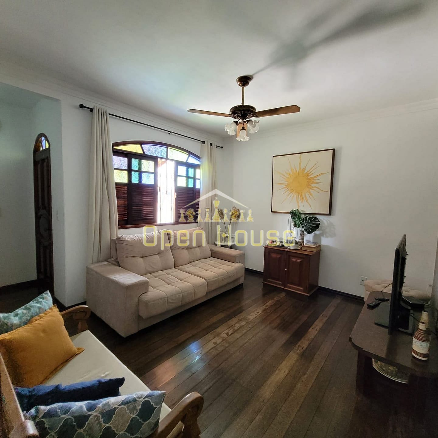 Casa, 2 quartos, 203 m² - Foto 1