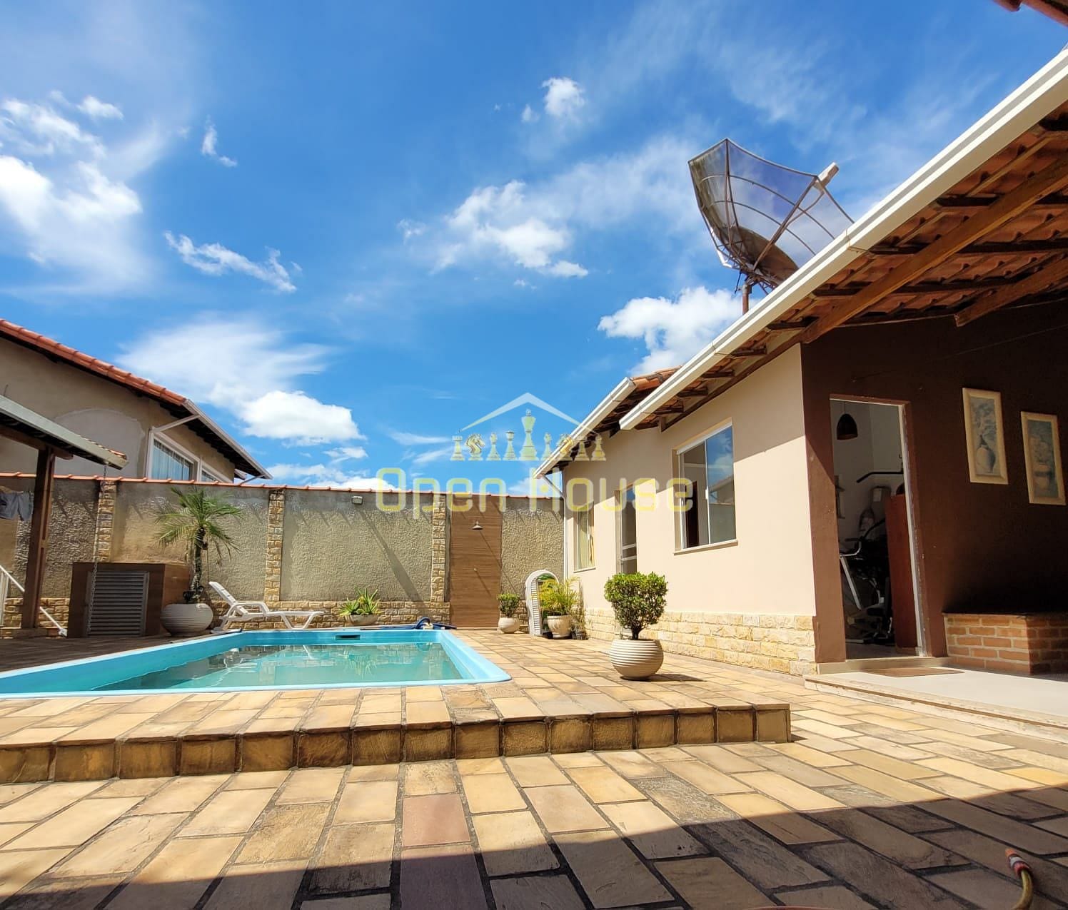 Casa, 2 quartos, 203 m² - Foto 3