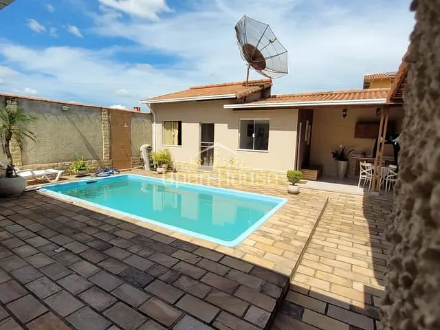 Casa com 360m² 2 quartos e 3 banheiros, à venda, no bairro Jardim Belvedere em Volta Redonda