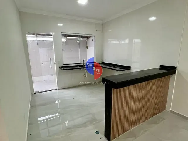Casa 2 quartos e 2 banheiros, à venda, no bairro Cidade Horácio (Vila Inhomirim) em Magé