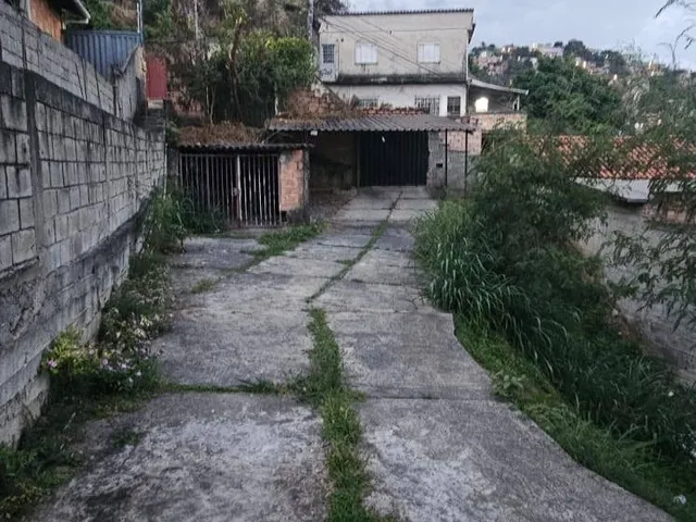 Casa 3 quartos e 1 banheiro, à venda, no bairro Tupi B em Belo Horizonte